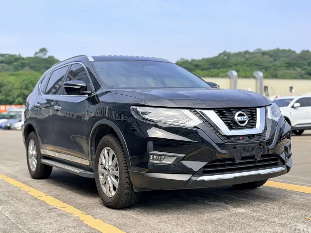 Nissan X-Trail — миниатюра 4