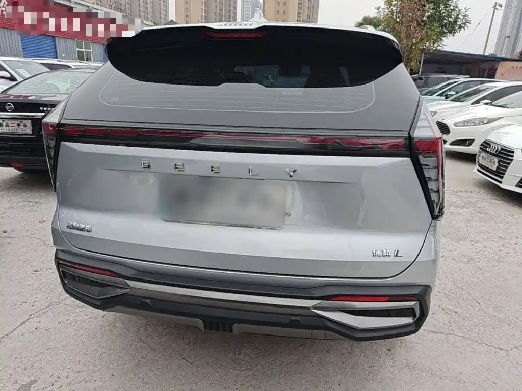 Geely Boyue L — миниатюра 6