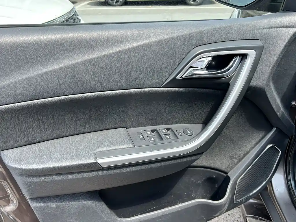 JMC Yusheng S350 — миниатюра 5