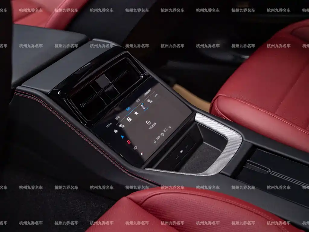 Porsche Panamera — миниатюра 23