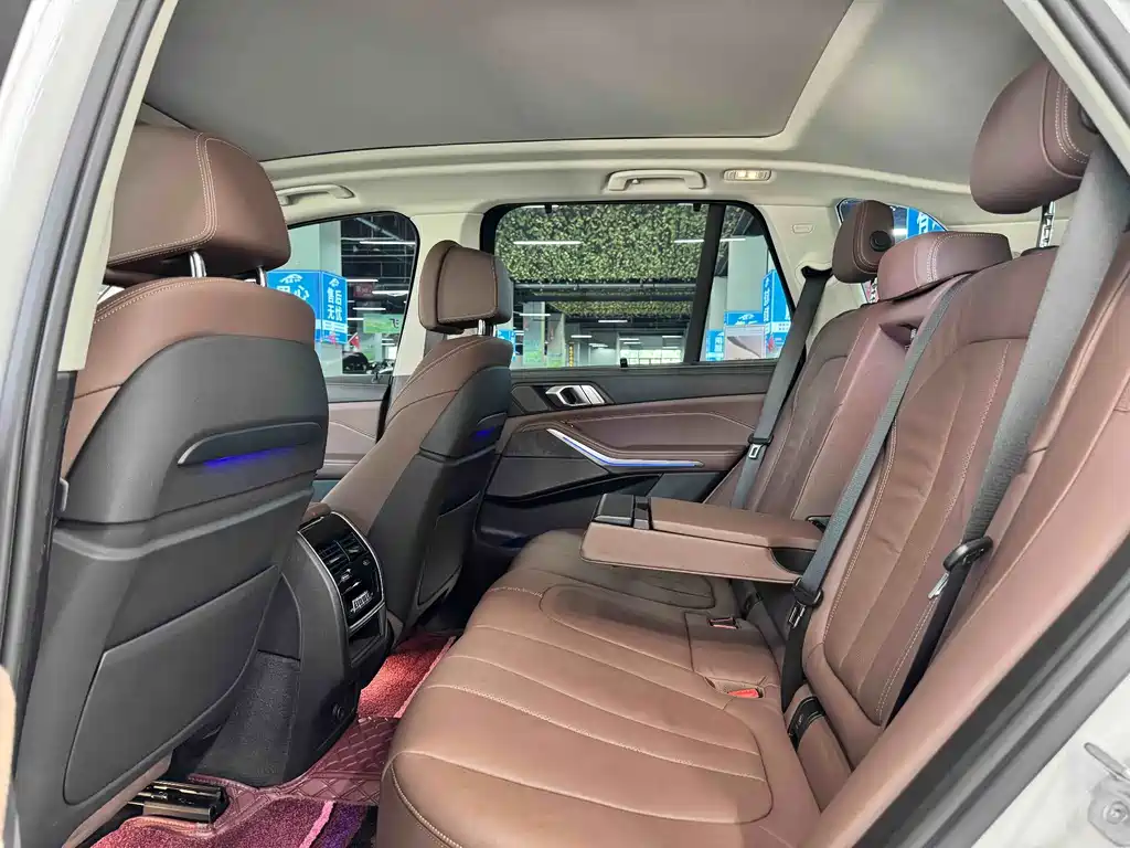 BMW X5 (Import) — миниатюра 11