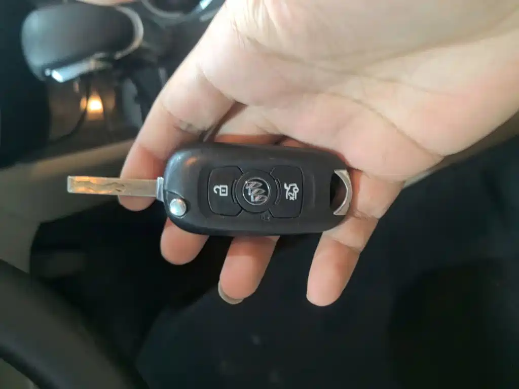 Buick Verano — миниатюра 9