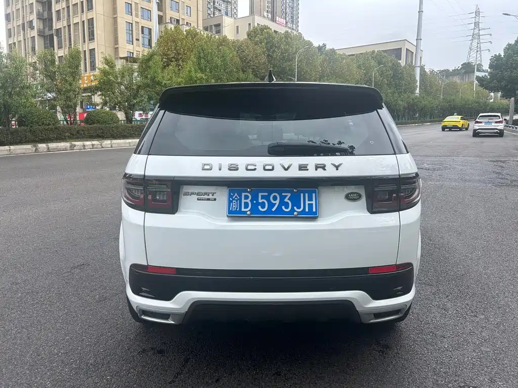 Land Rover Discovery Sport — миниатюра 4