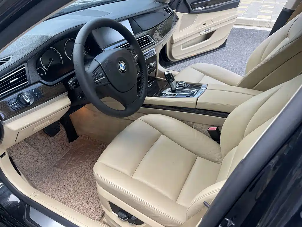 BMW 7 Series 7 2009 740Li Luxury