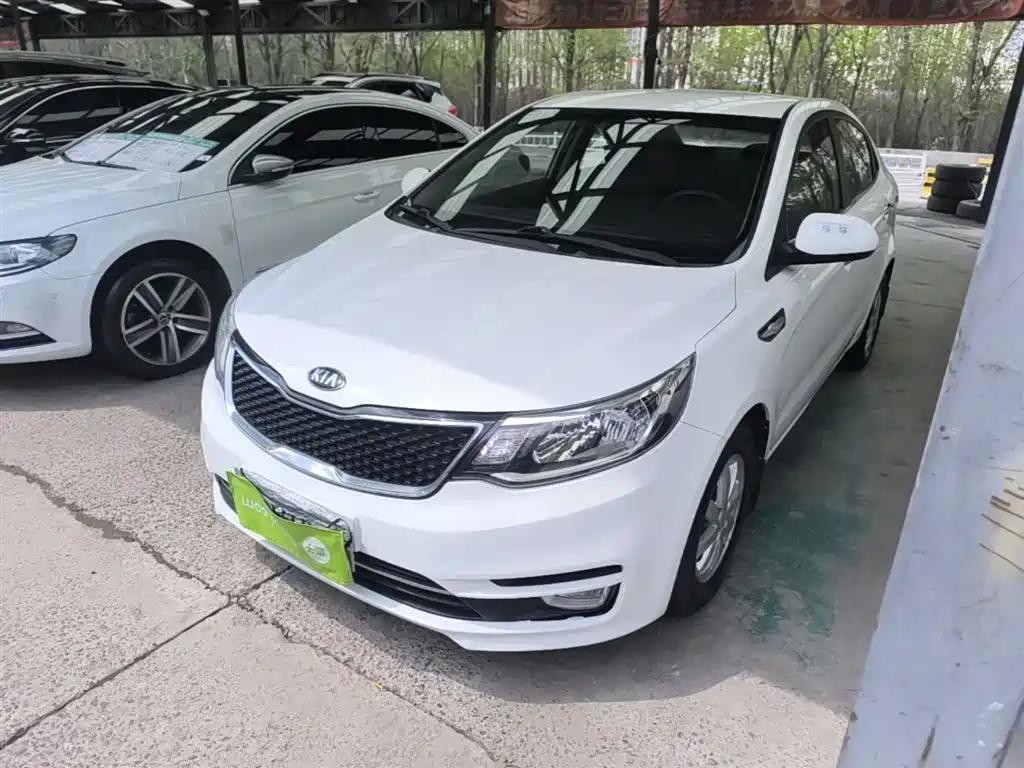 Kia K2 2015