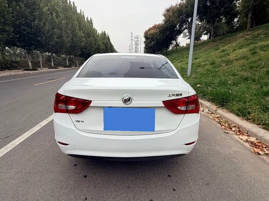 Buick Excelle — миниатюра 4