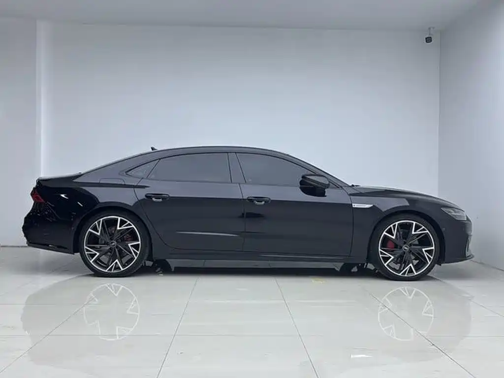 Audi A7L — миниатюра 10
