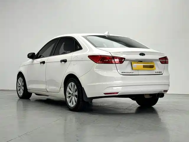 Ford Escort — миниатюра 7