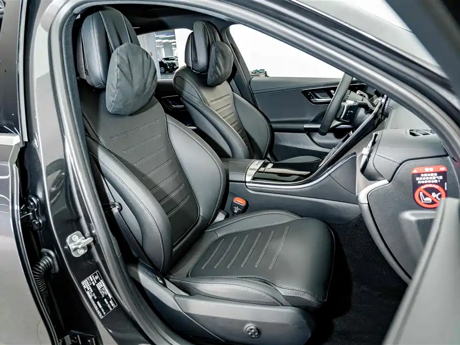 Mercedes-Benz C-Class — миниатюра 18