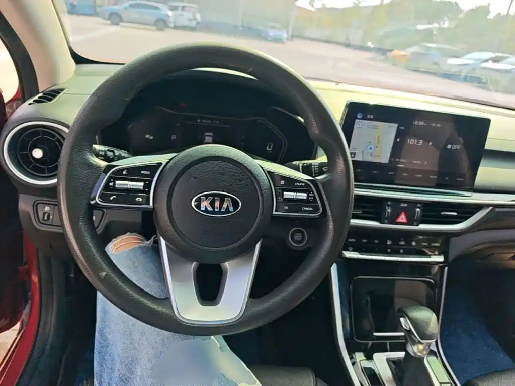 Kia K3 — миниатюра 11