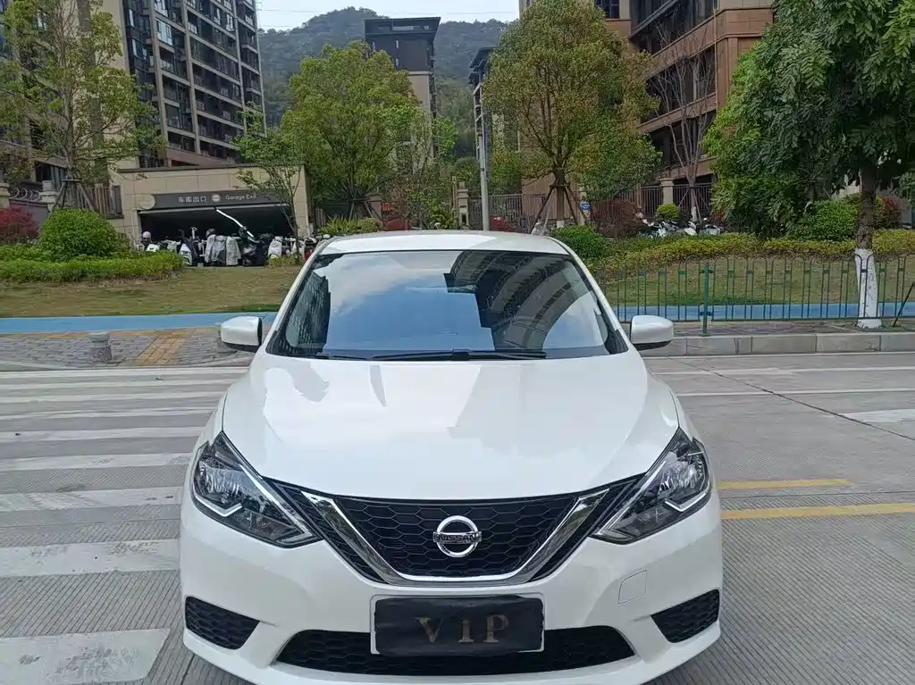 NISSAN XUAN YI