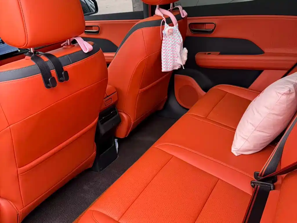 Toyota bZ3X — миниатюра 6