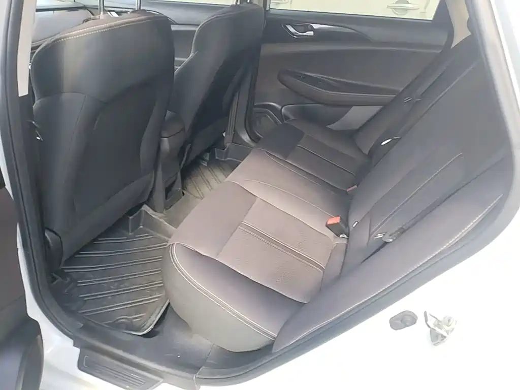 Changan Eado DT — миниатюра 17