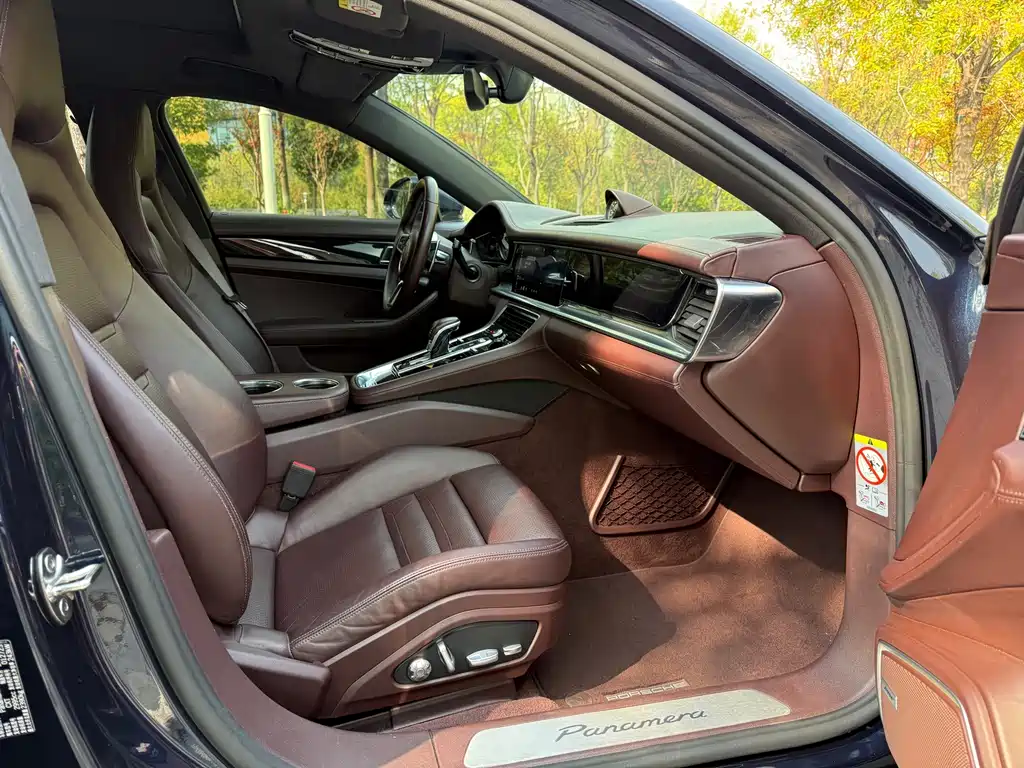 Porsche Panamera — миниатюра 10