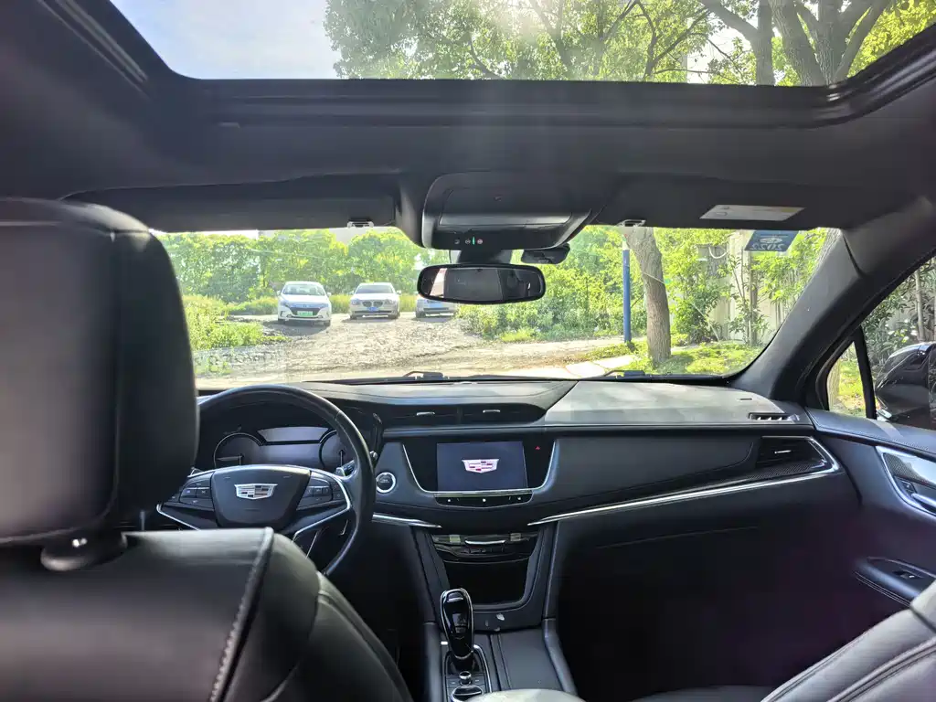 Cadillac XT5 2020 28T Lead Sport