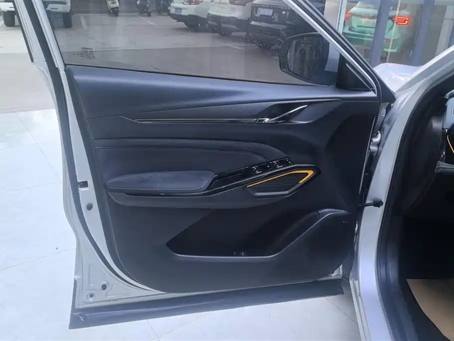 CHANGAN CHANGAN AUCHAN X5 PLUS