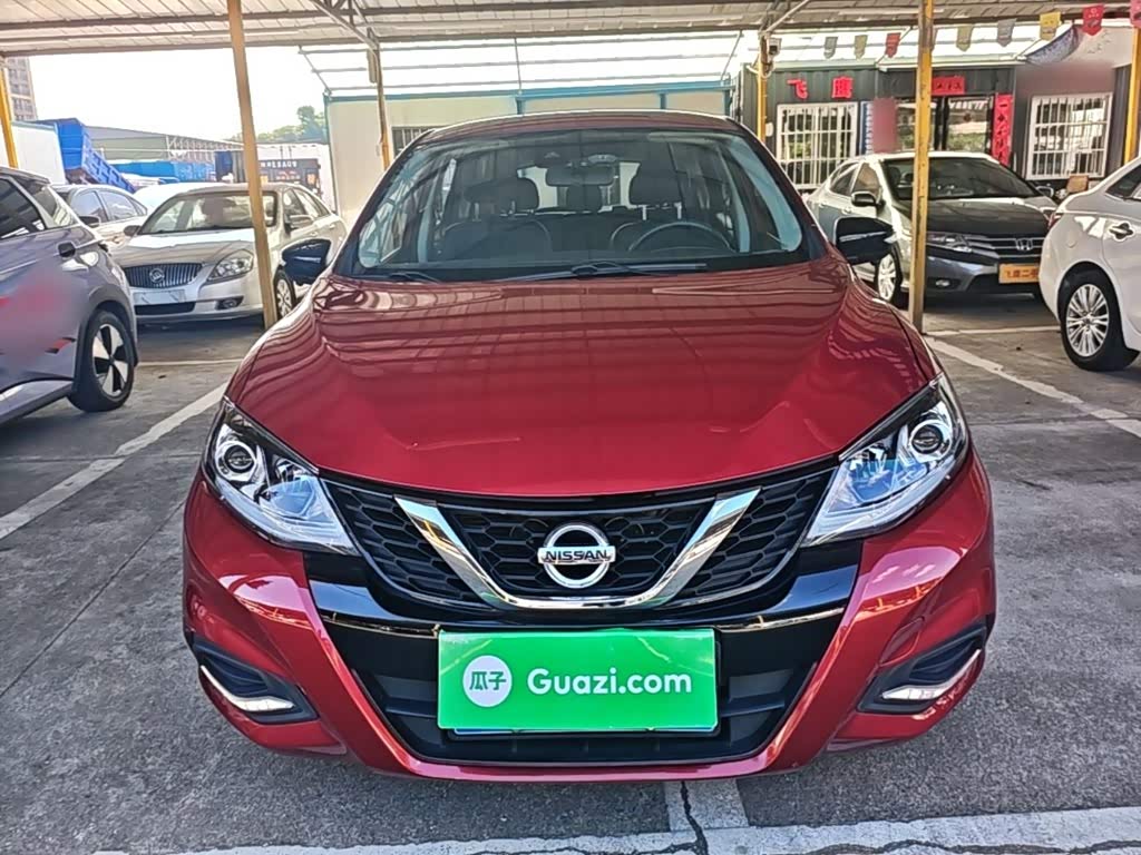 Nissan Tiida 1.6 л 2022 г. красный/фиолетовый, пробег 27799 км