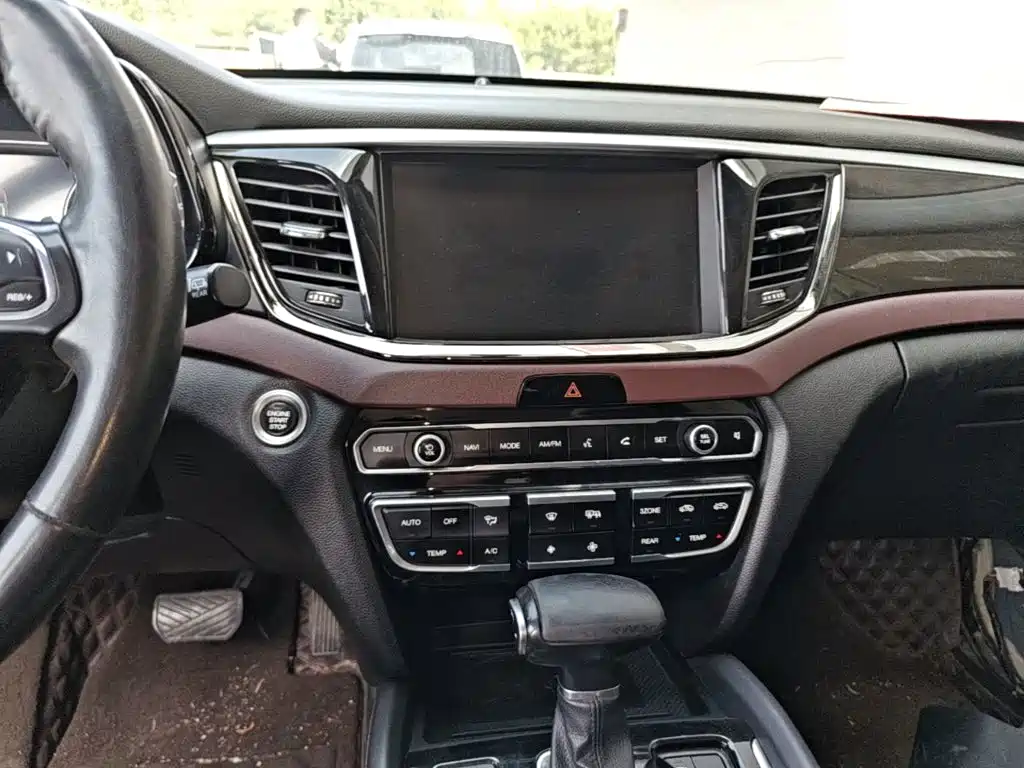GAC Motor Trumpchi GS8 — миниатюра 13