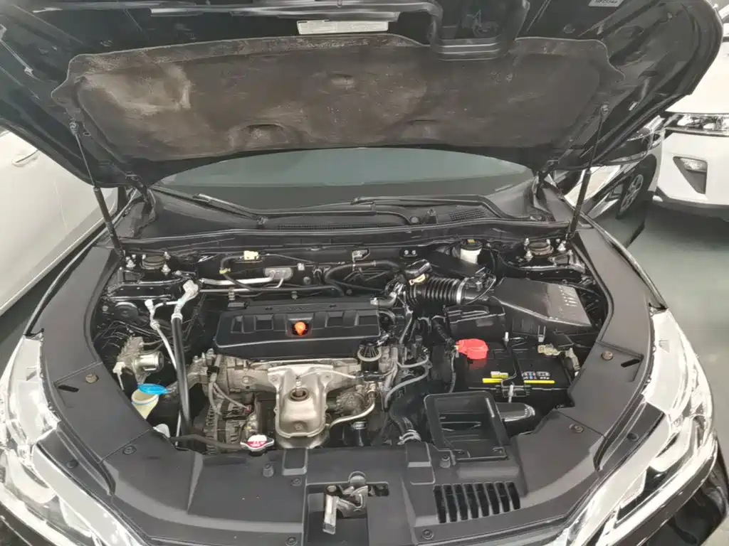 Honda Accord — миниатюра 20