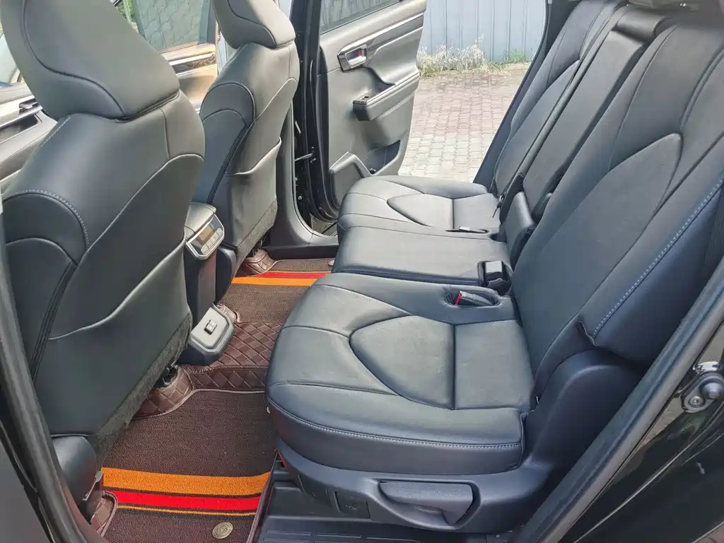 Toyota Highlander — миниатюра 11