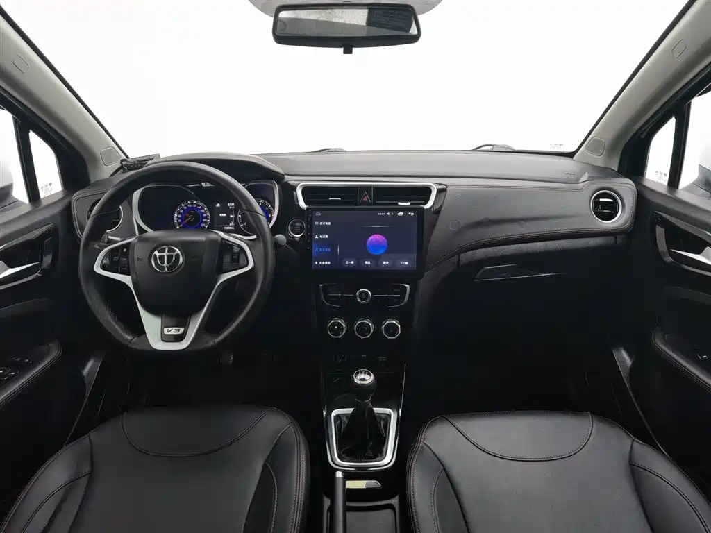 Brilliance V3 2016 1.5L MT
