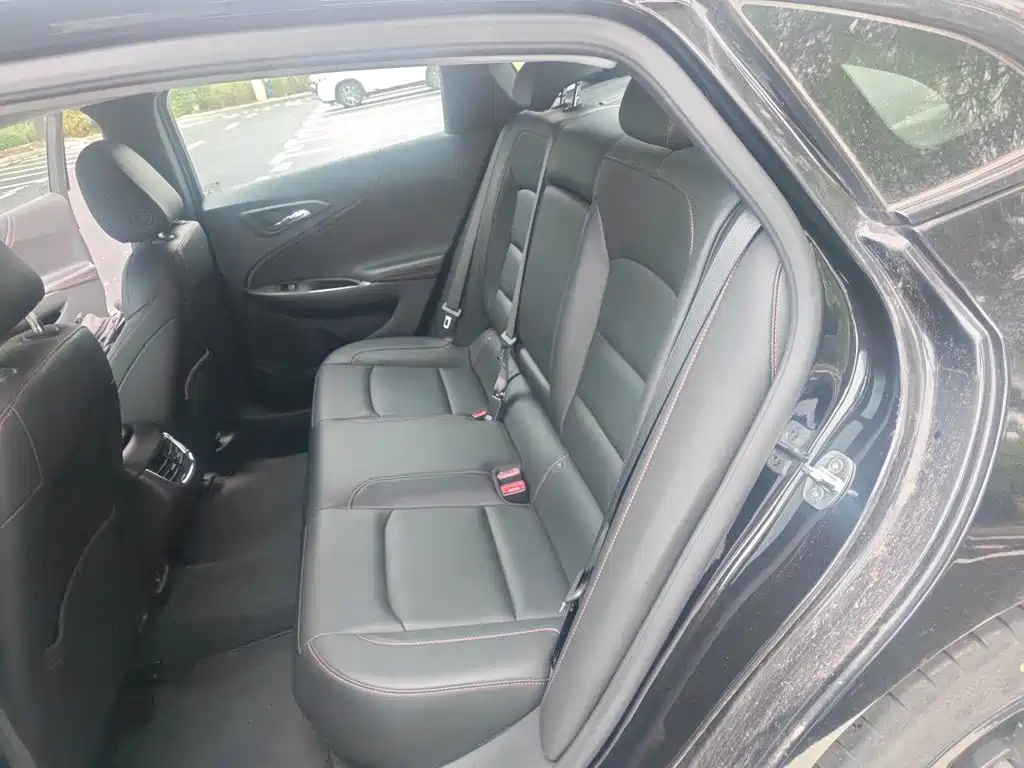 Chevrolet Malibu XL — миниатюра 13