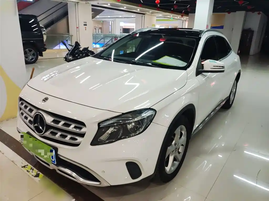 Mercedes-Benz GLA 2019