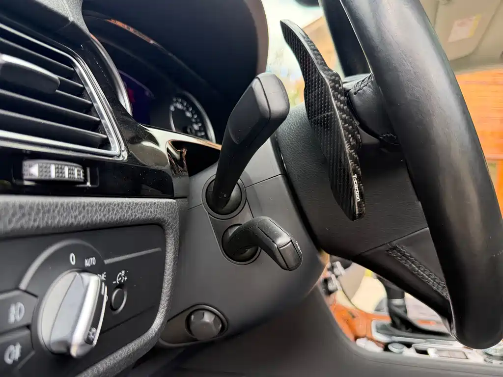 Volkswagen Touareg — миниатюра 21