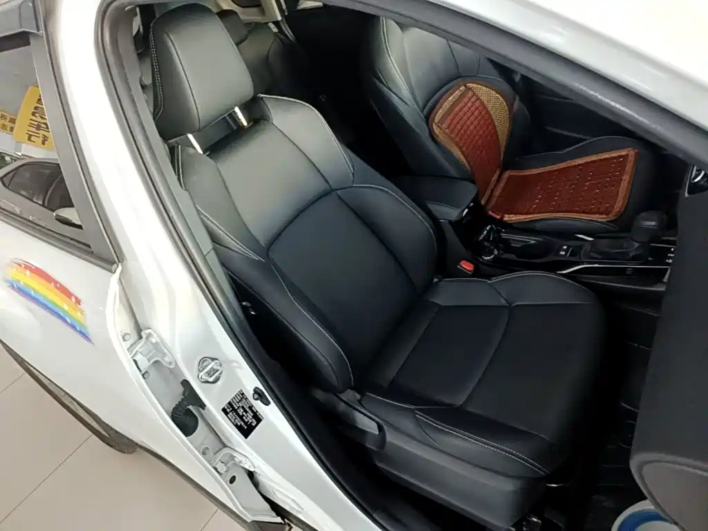 Toyota Frontlander — миниатюра 25