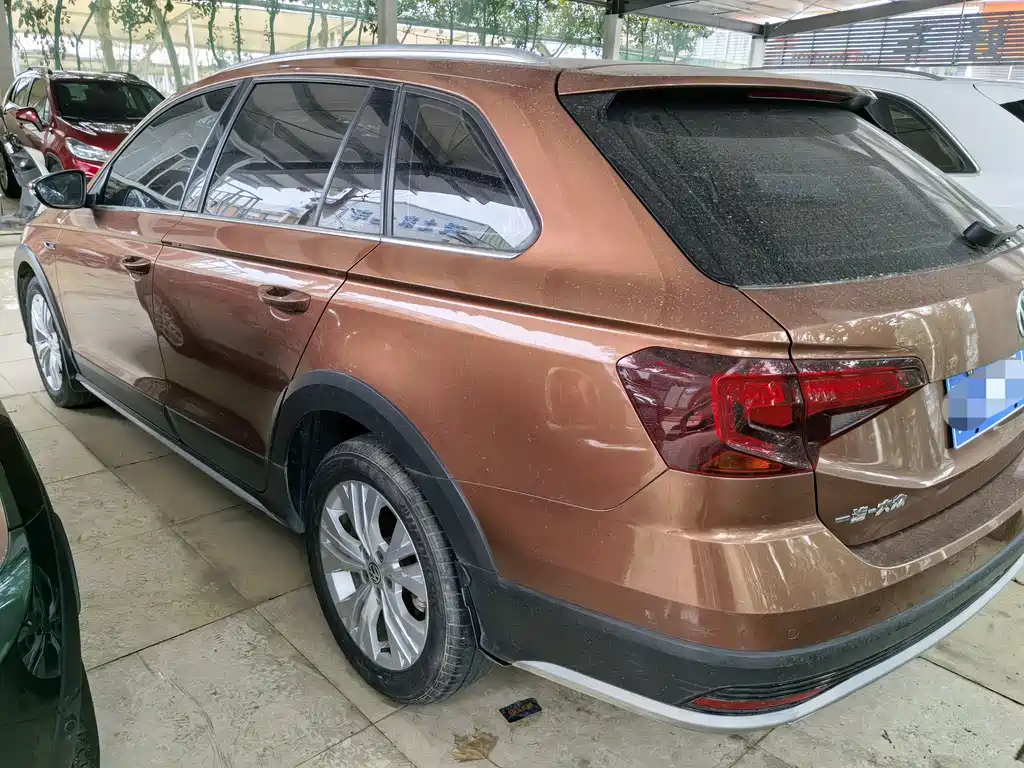 VOLKSWAGEN C TREK WEI COLLAR