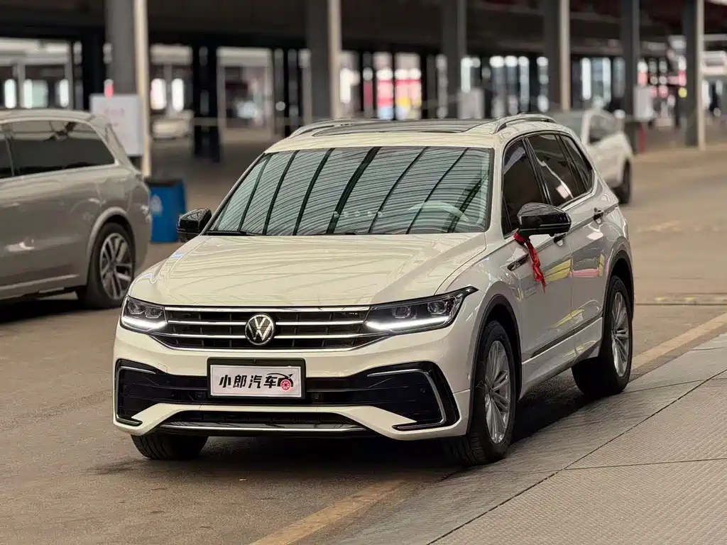 Volkswagen Tiguan L 2024