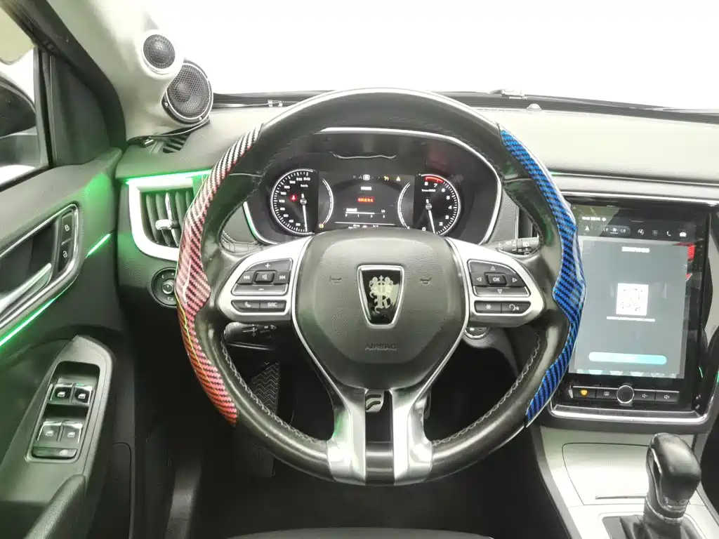 Roewe RX5 — миниатюра 11