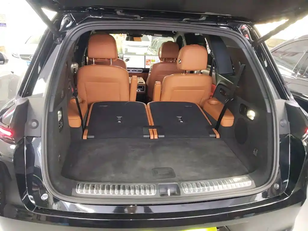 Li Auto Li L8 — миниатюра 19