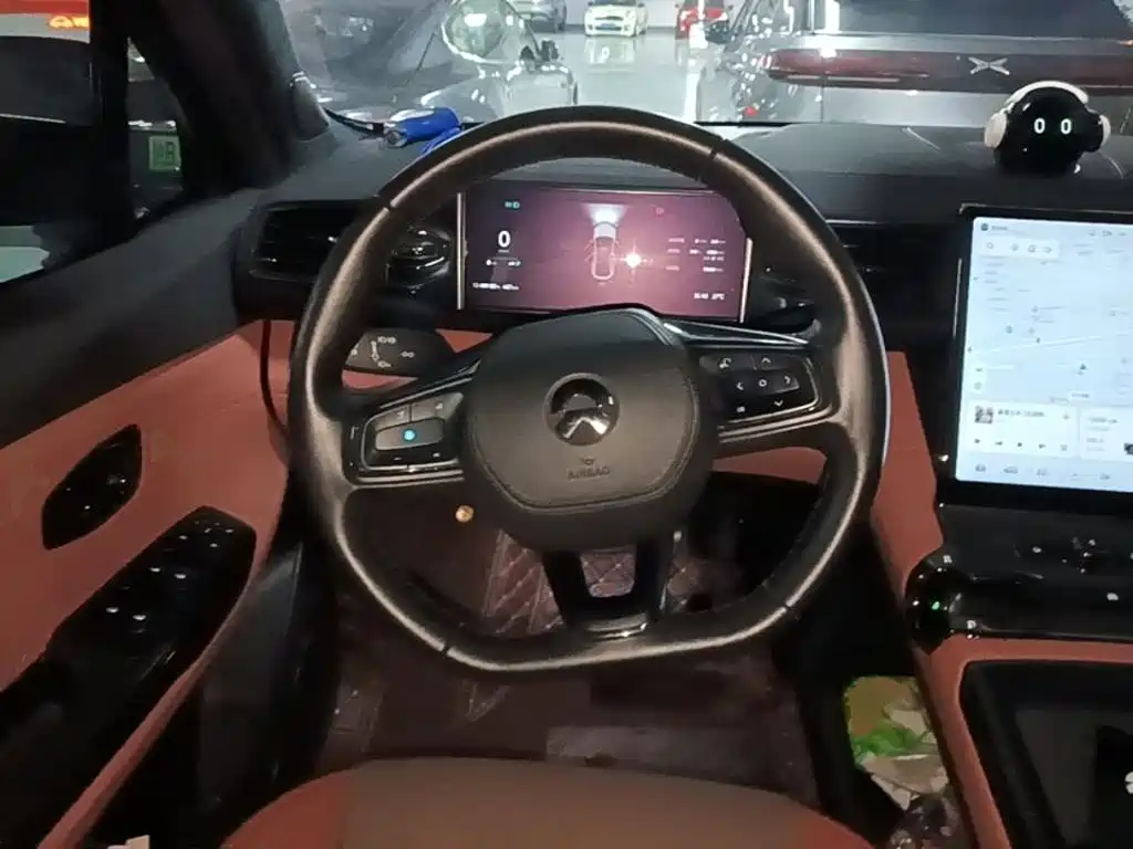 NIO EC6 — миниатюра 11