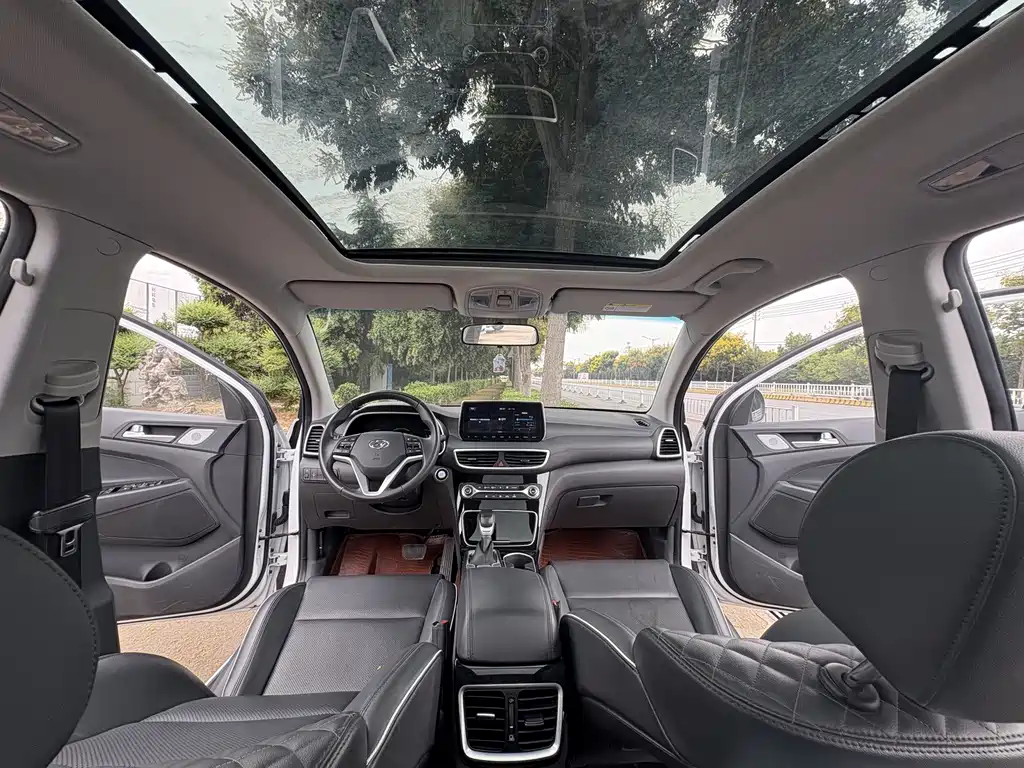 Hyundai Tucson — миниатюра 13