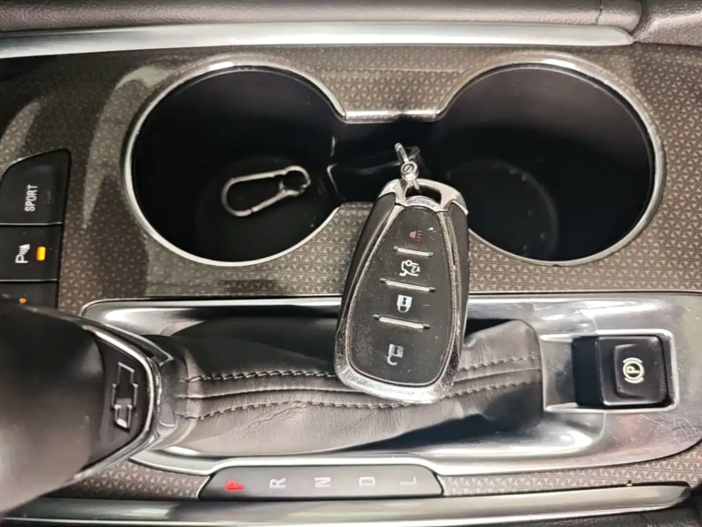 Chevrolet Malibu XL — миниатюра 9