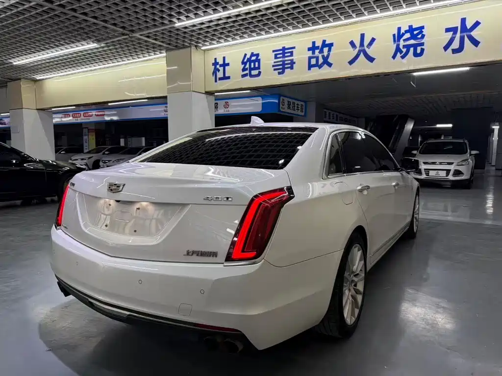 Cadillac CT6 — миниатюра 5