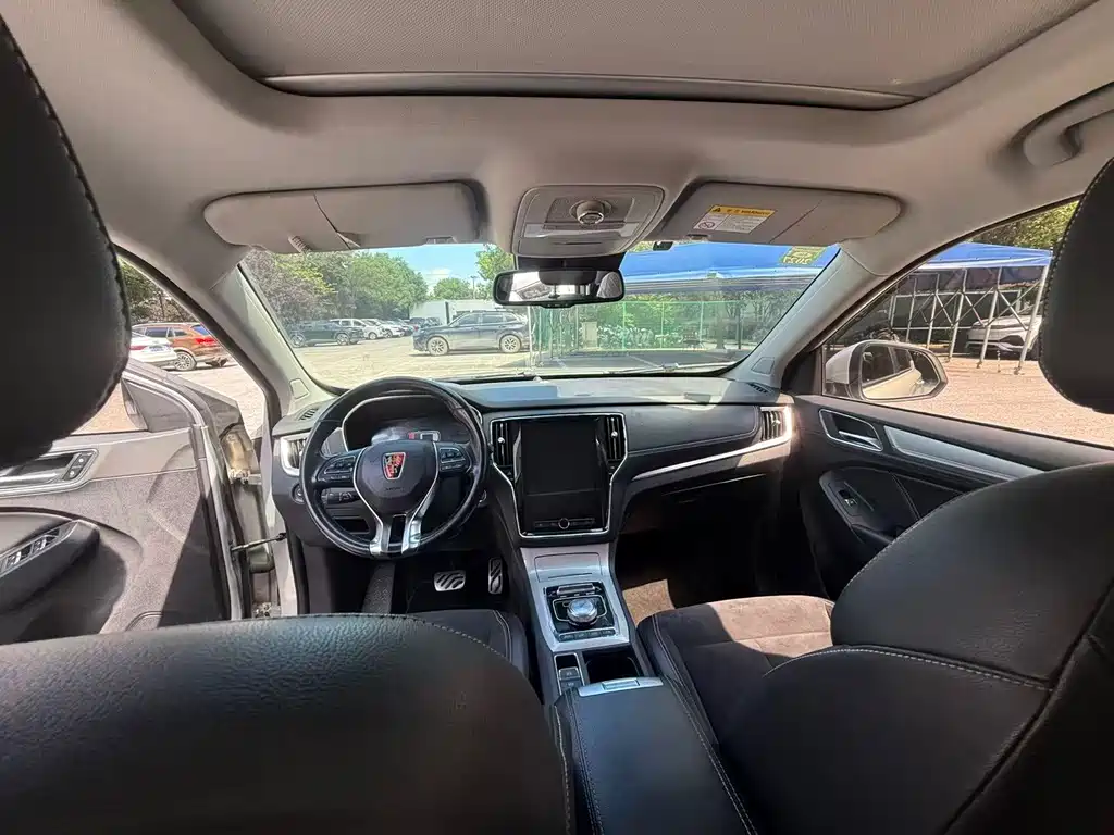 Roewe RX5 New Energy — миниатюра 5