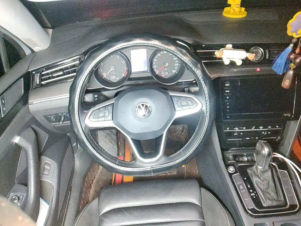 Volkswagen Magotan — миниатюра 6