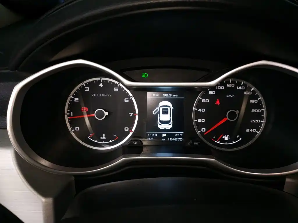 Geely Boyue — миниатюра 12