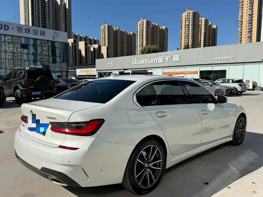 BMW 3 Series — миниатюра 3