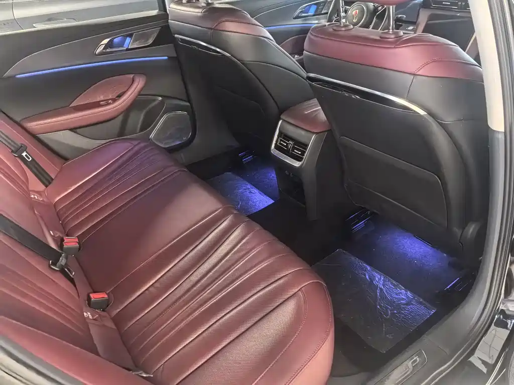 Hongqi Hongqi H5 — миниатюра 16