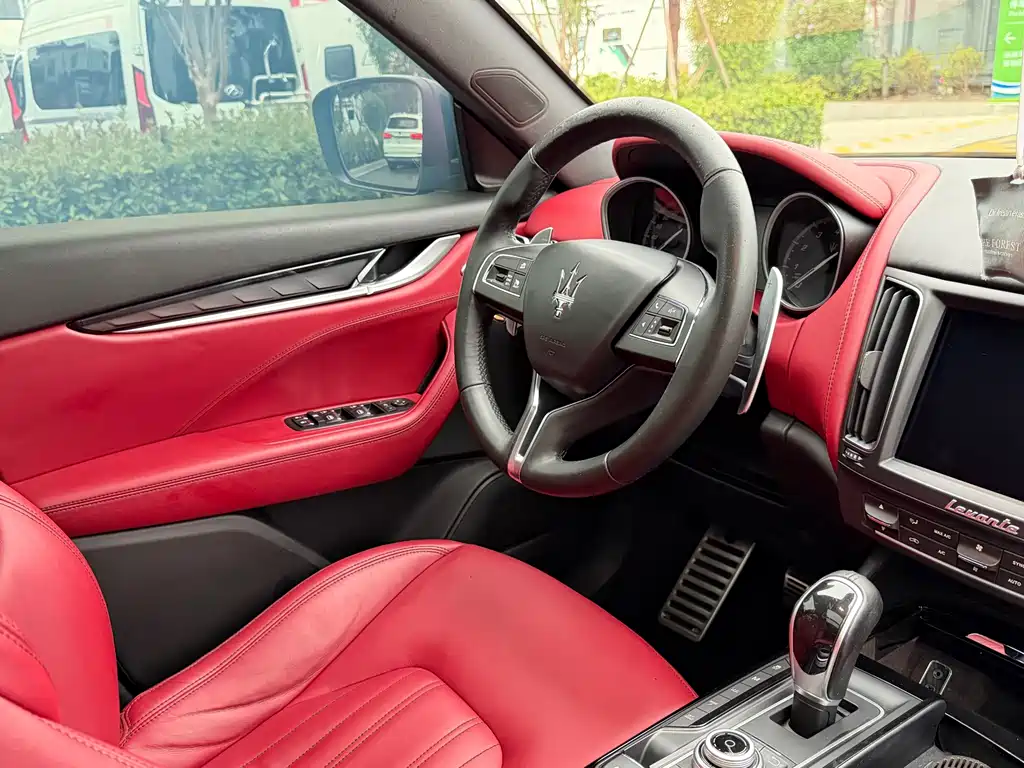 Maserati Levante — миниатюра 19