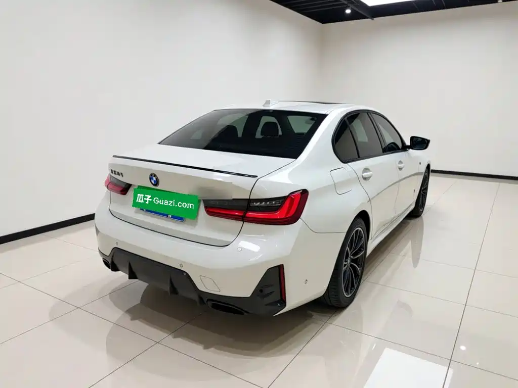 BMW 3 Series — миниатюра 4