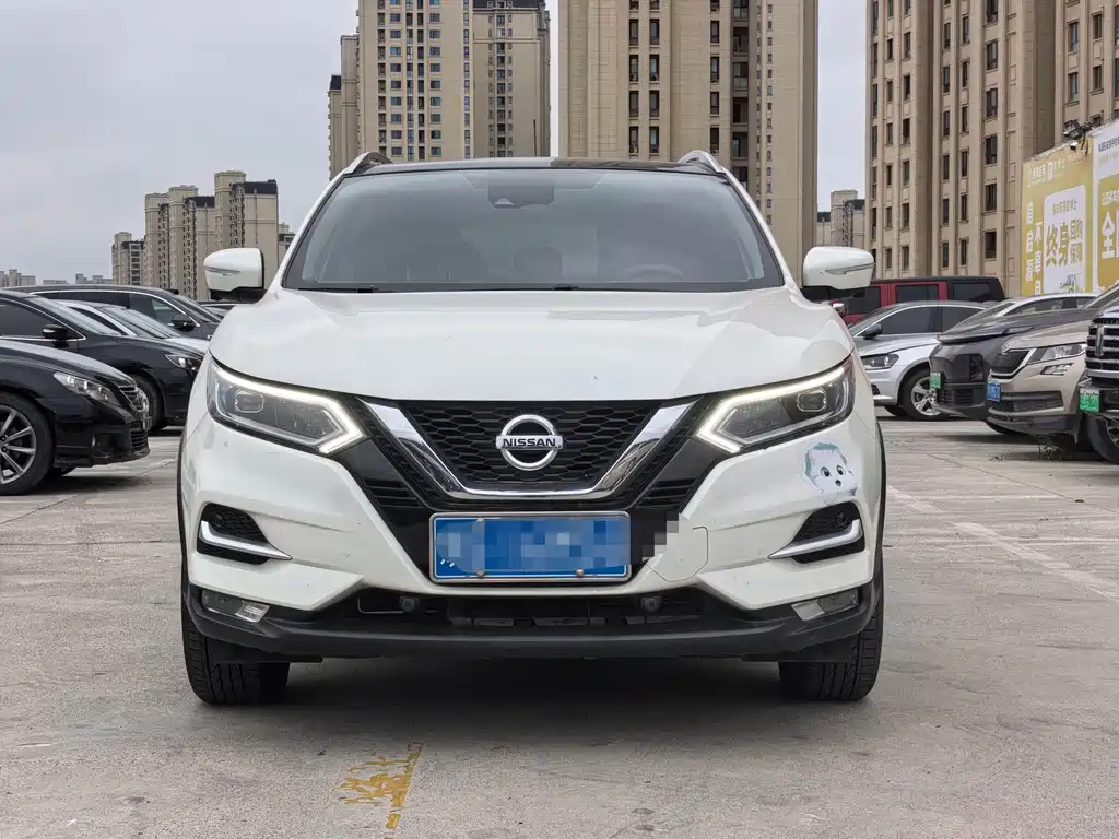 Nissan Qashqai — миниатюра 5