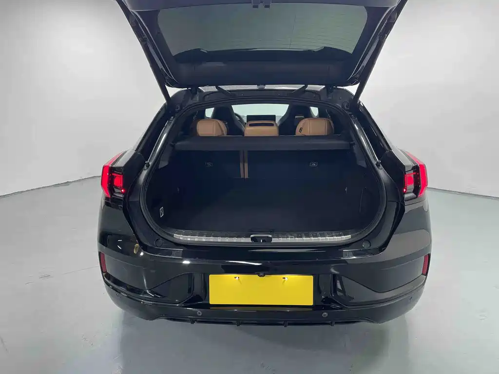 ZEEKR EXTREME KRYPTON 001