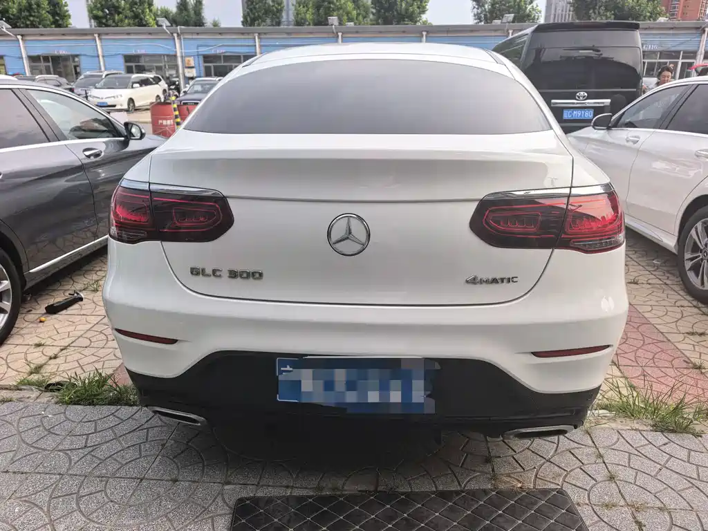 Mercedes-Benz GLC Coupe — миниатюра 15