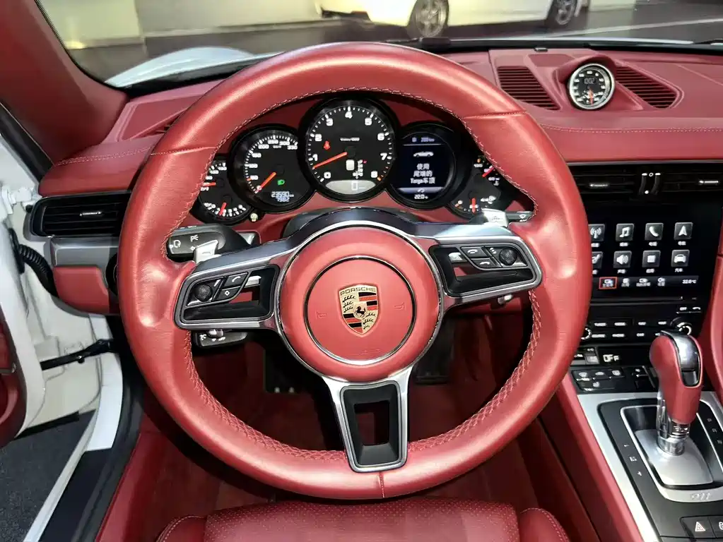 Porsche 911 2016 Targa 4 3.0T