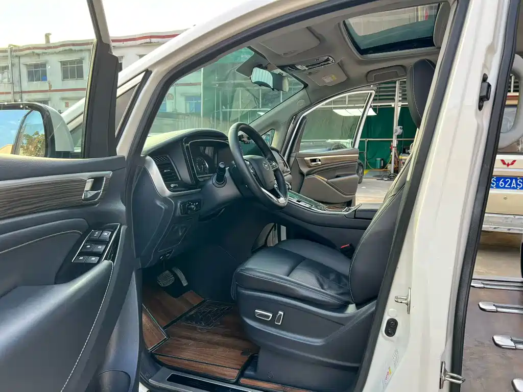 GAC Motor Trumpchi M8 — миниатюра 4