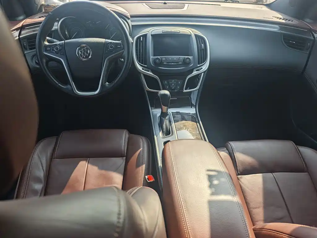 Buick LaCrosse — миниатюра 7